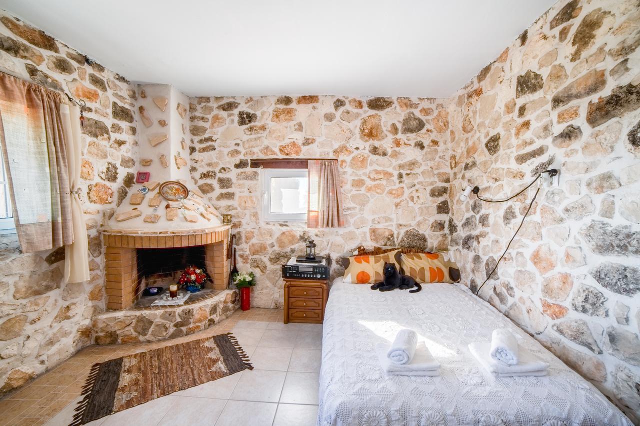 AgalásLithahiro Stone House别墅 外观 照片